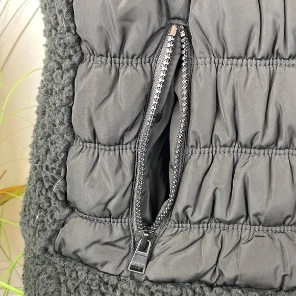 Calvin Klein Black Sleeveless Quilted Zip Up Vest L - Image 4