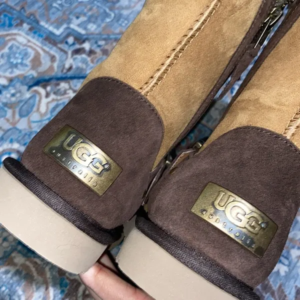 Women’s UGG Blaise Chesnut Sheepskin Boots - Image 4