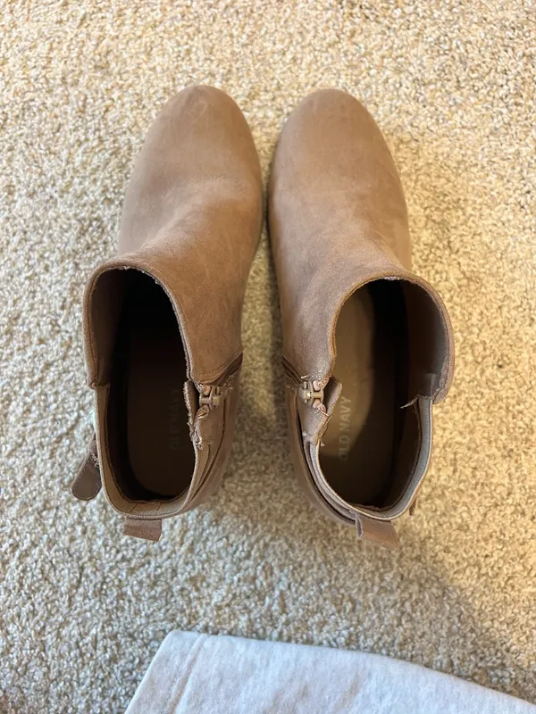Old Navy Brown Ankle Booties 8 - Image 6