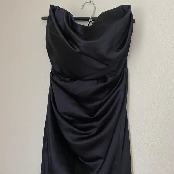 House of CB XS PLUS CUP D-DD Adrienne black satin‎ strapless corset maxi dress - Image 7