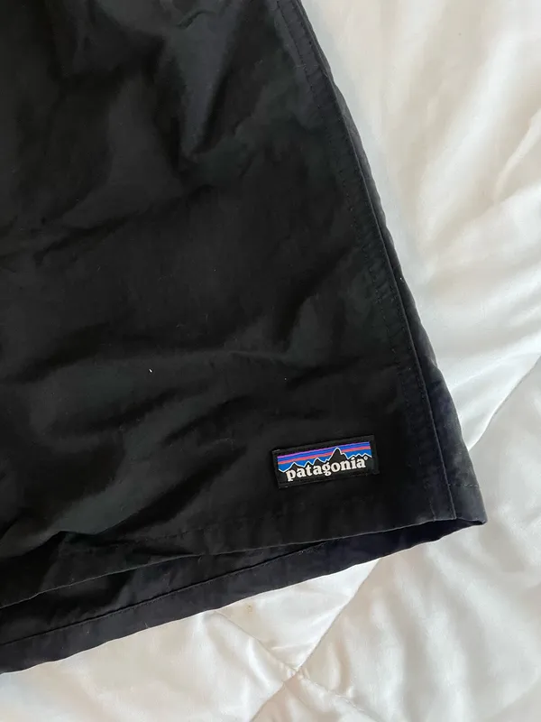 Men’s Patagonia casual shorts - Image 4
