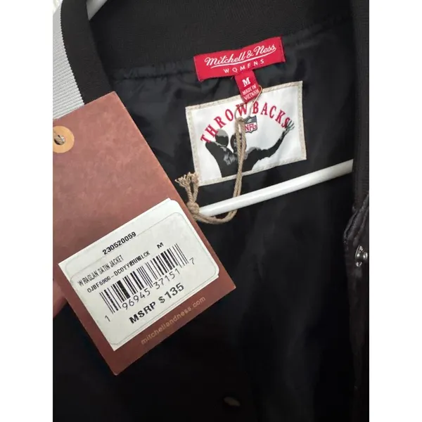 NWT NFL Mitchell & Ness Throwback Dallas cowboys satin varsity jacket black M - Image 8