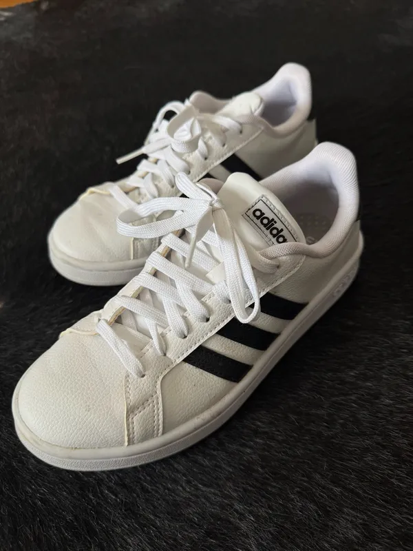 Adidas Sneakers - Image 2