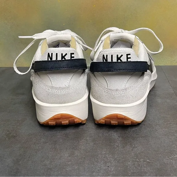 Nike Waffle Debut Women's White Retro Style Sneakers Size 11 - Image 6