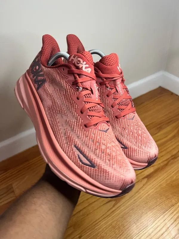 Hoka One One Clifton 9 “Pink” 1127896 RERT Size 10.5W B NO BOX - Image 14