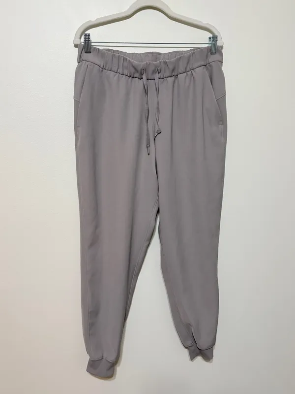 Lululemon On The Fly Jogger Tan Woven Size 10 - Image 2