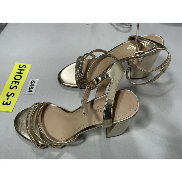 Womans NWOT Charle By Charles David Rheanna Strappy Sandals 8.5 M Gold Heel - Image 3