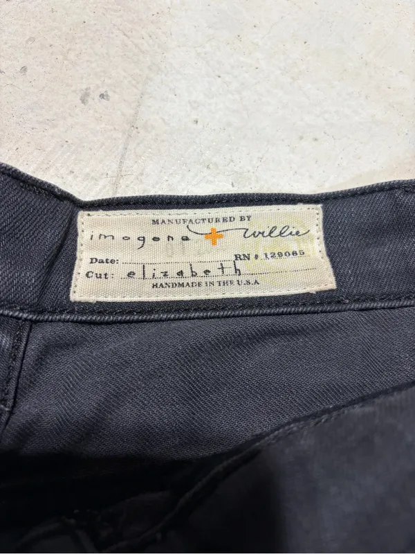 imogene + willie Elizabeth cutoff denim shorts hole 26 - Image 4