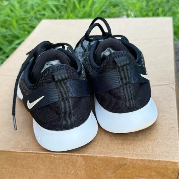 Nike Flex TR 9 Black Anthricite women shoes size 8.5 - Image 3