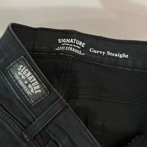 Levi's 🔥🔥 5/$25 sale 🔥🔥 Signature Curvy Straight Leg Jeans Black Size 20W - Image 5