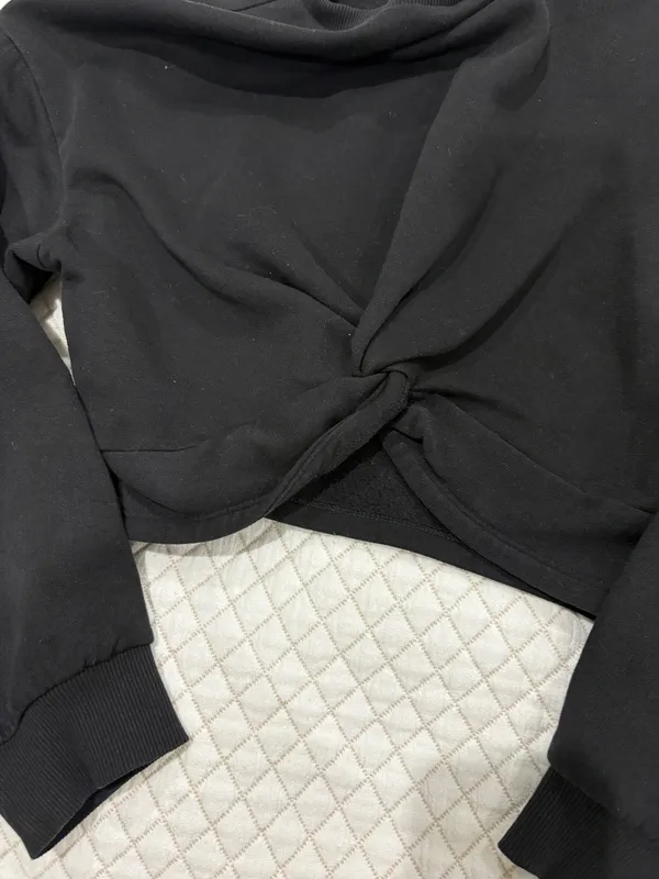 Cropped tied crewneck - Image 2