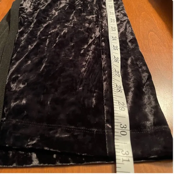 We are HAH NEW Large Black Crushed Velvet JUMP ON IT Flare Long Sleeve Jumpsuit - Image 7