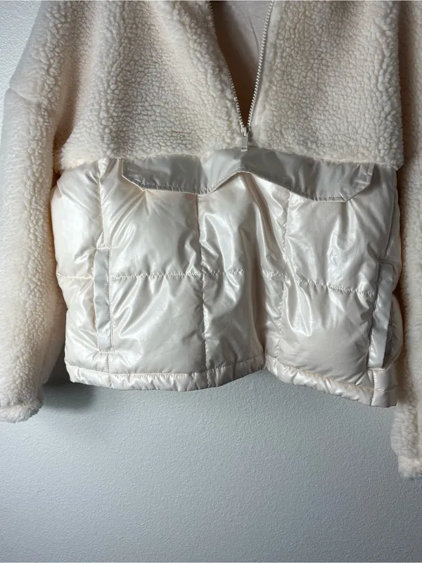 Fabletics Nelly Mixed Media Half Zip Sherpa Puffer Jacket Oats M - Image 5