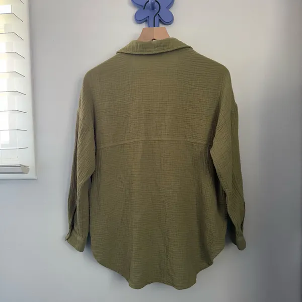 Altard State Small/Medium Olive Green Gauze Like Button Sleeve Shirt Fall Relax - Image 2