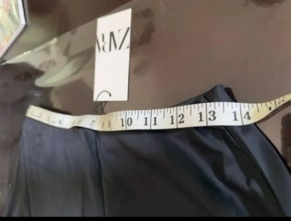 ZARA V Lines Satin Skirt Size S - Image 3