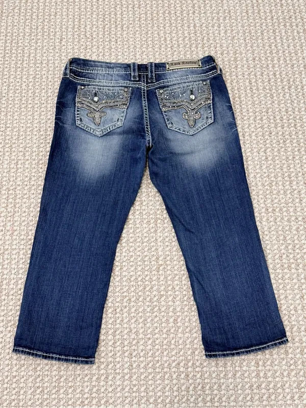 Rock Revival Betty cropped denim capri jeans size 32 - Image 12