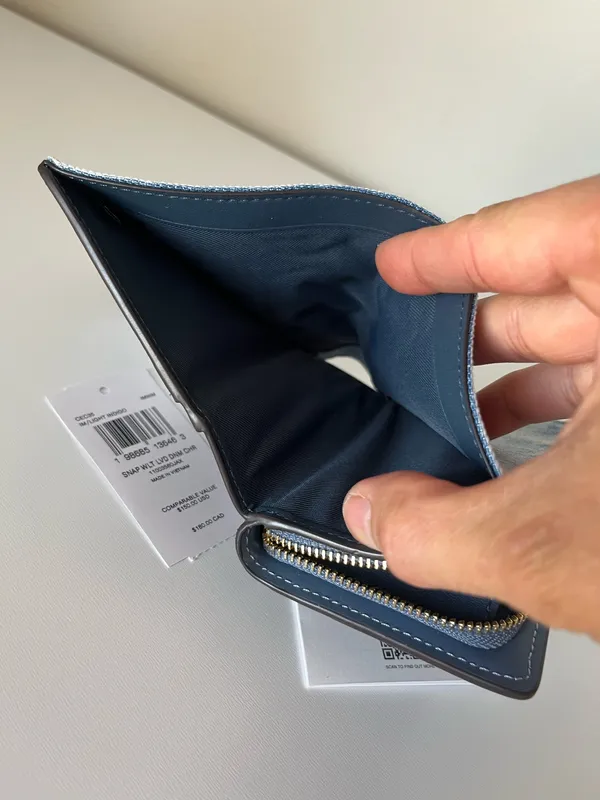 Coach Wallet - Image 8