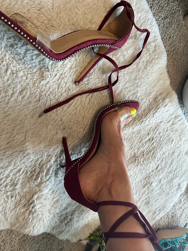 Heels Red Size 7.5 - Image 2