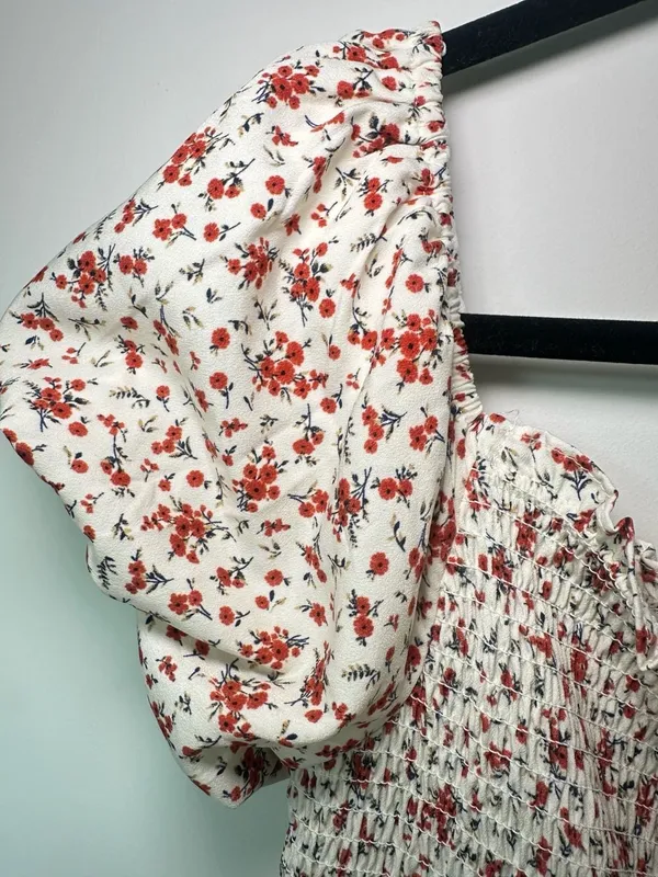 niami for francesca's puff sleeve floral smocked mini dress - Image 4