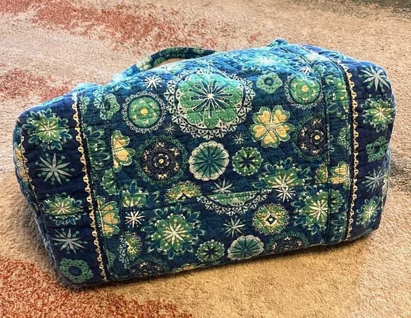Quilted Fabric Overnight Weekend Duffle Bag Carry On Blue Yellow Floral Zip - Image 7