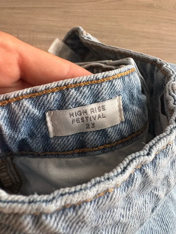 PacSun Shorts Size 23 - Image 4
