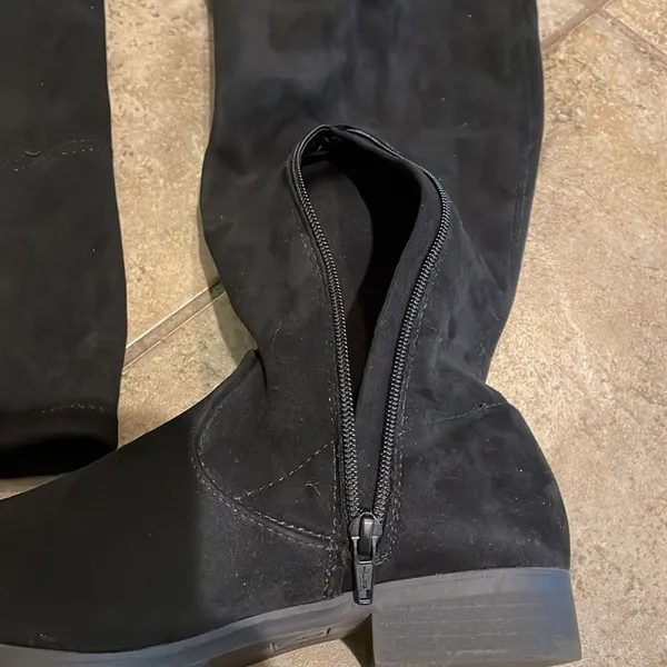 No Boundaries Black faux suede Over the Knee Boots Womens Size 7.5 Wide - Image 11