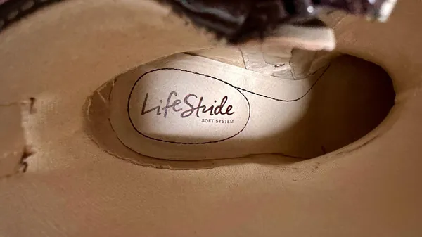 Life Stride Soft System Leather Ankle Boots - Image 3