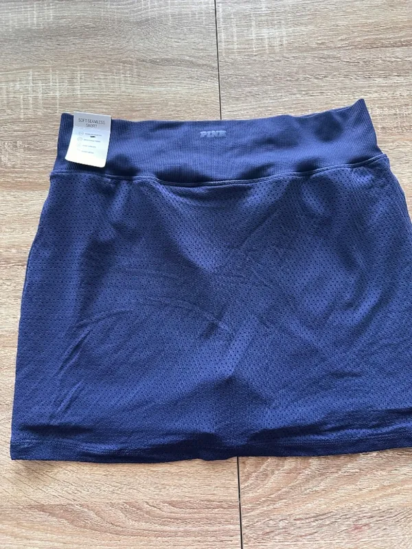Victoria’s Secret Soft Seamless Mesh Skort Navy - Image 5