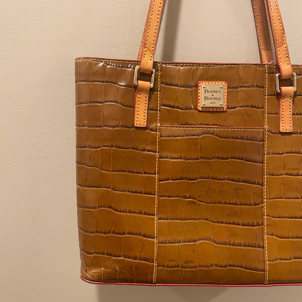 Dooney & Bourke shoulder purse - Image 2