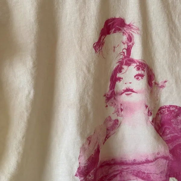 Melanie Martinez Portals Anniversary Boxy T-shirt Size Medium Cropped Cream - Image 5