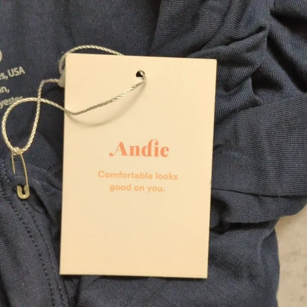 NWT Andie The Classic Tee Blue Sustainable Made In USA Crew Neck Casual M - Image 4