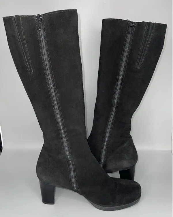 Vtg La Canadienne Tall Suede Heeled Boots Womens 9.5 Black Zip Classy Elegant Core - Image 3