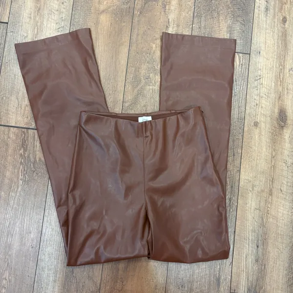 Aritzia Wilfred Elaine Flared High-Rise Vegan Leather Pants Patina Brown 10 $148 - Image 3