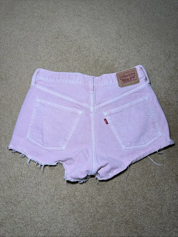 Levi’s 501 Pink Jean Shorts - Image 2