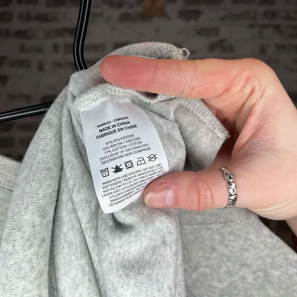 Nike | women dry fit wide sleeve cropped crewneck - Image 4