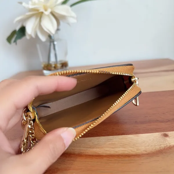 NWT Coach Leather‎ Zip Card Case - Image 5