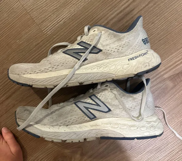 New balance women’s fresh foam 880 - Image 3