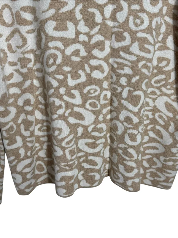J. McLaughlin Animal Print Elsie Mock Neck Sweater Size M Neutral Leopard - Image 7