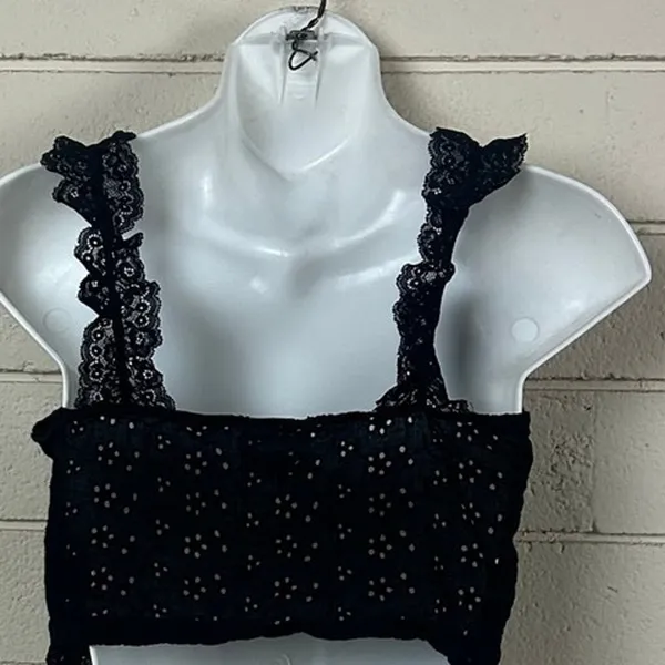 Sky to Moon Black Lace Tank size S - Image 5