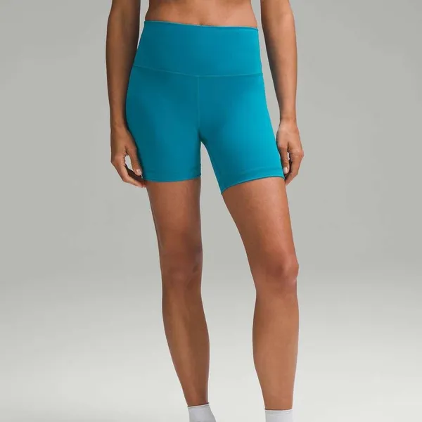 Lululemon Wunder Train High-Rise Biker Short 5in sz 4 / basically new - Image 4