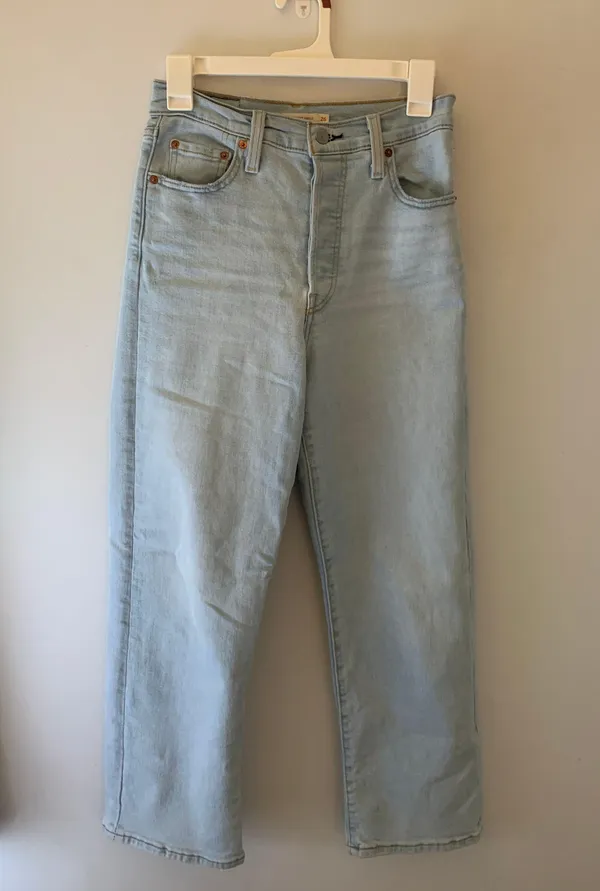 Levi's Ribcage Straight Ankle Jeans - Image 3