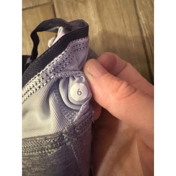 lululemon athletica size 6 adjustable grey blue pink sports bra criss cross back - Image 4
