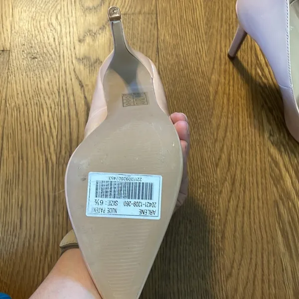 VICI Arlene Patent Nude Pointed Toe Stiletto Heels Pumps Women's Size‎ 6.5 - Image 4