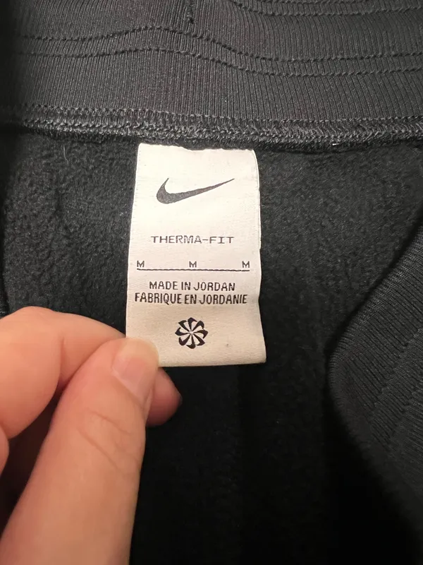 Nike joggers - Image 2