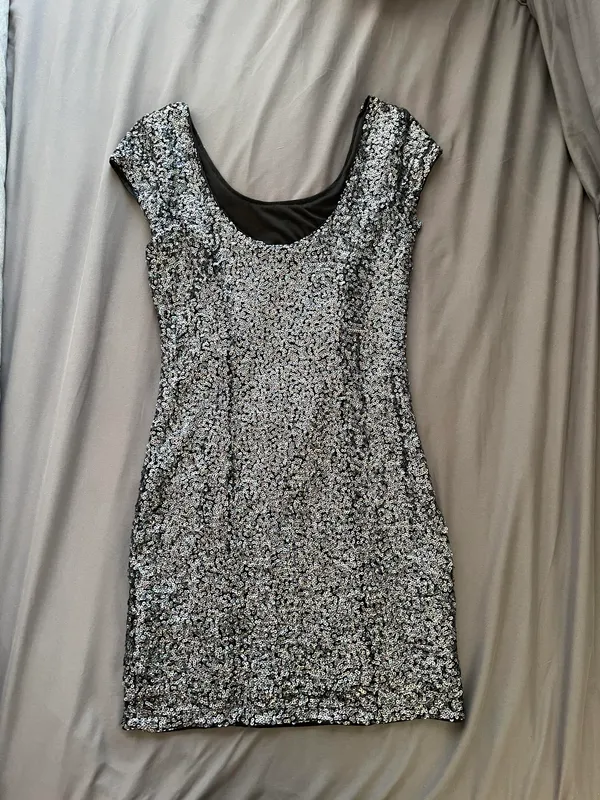 Hennes & Mauritz Sequin Dress - Image 2