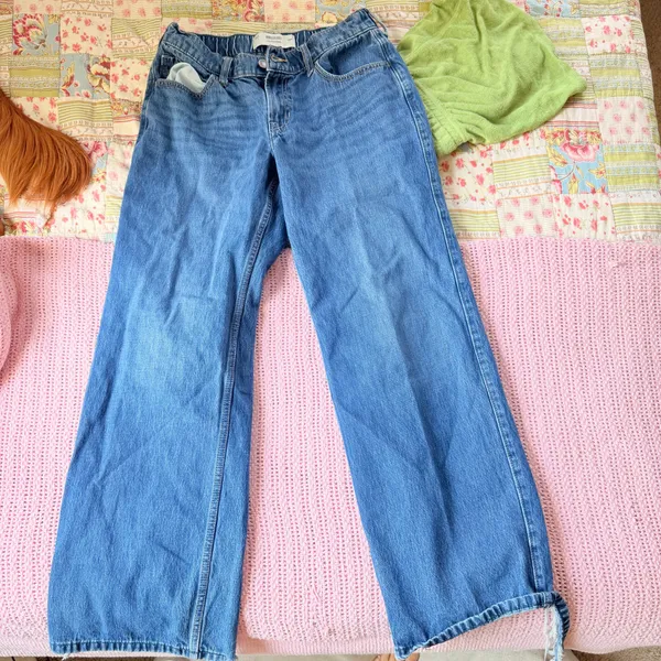 Hollister Baggy Fit Jeans - Image 4