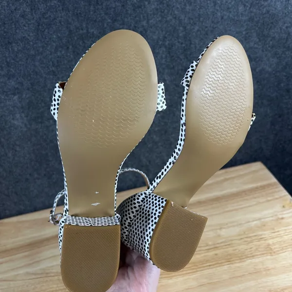 Steve Madden Irenee Polka Dot Block Heel Sandals Black White 7.5M - Image 5