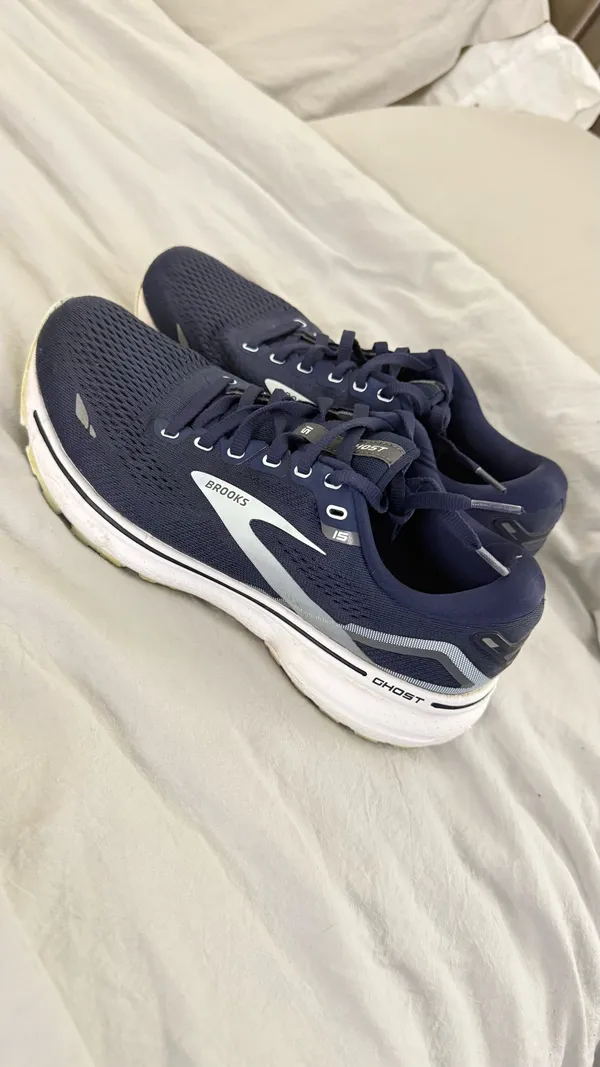 Brooks Ghost 15 Women's Size 9 Cushion Neutral Running Shoes - Image 4