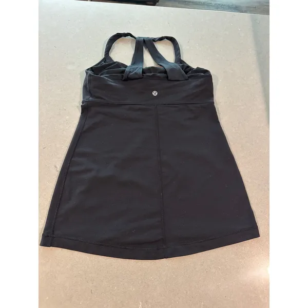 Lululemon scoop me up Black Tank‎ Top Built-In Bra Athletic Workout Tank size 8 - Image 4