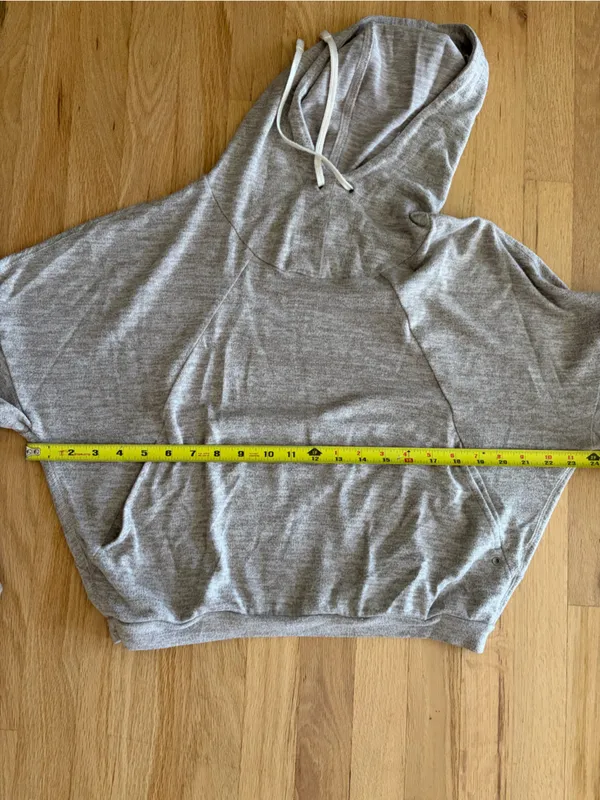 PrAna Unwind Lounge Top Oatmeal Heather large athleisure boxy cropped hoodie - Image 8